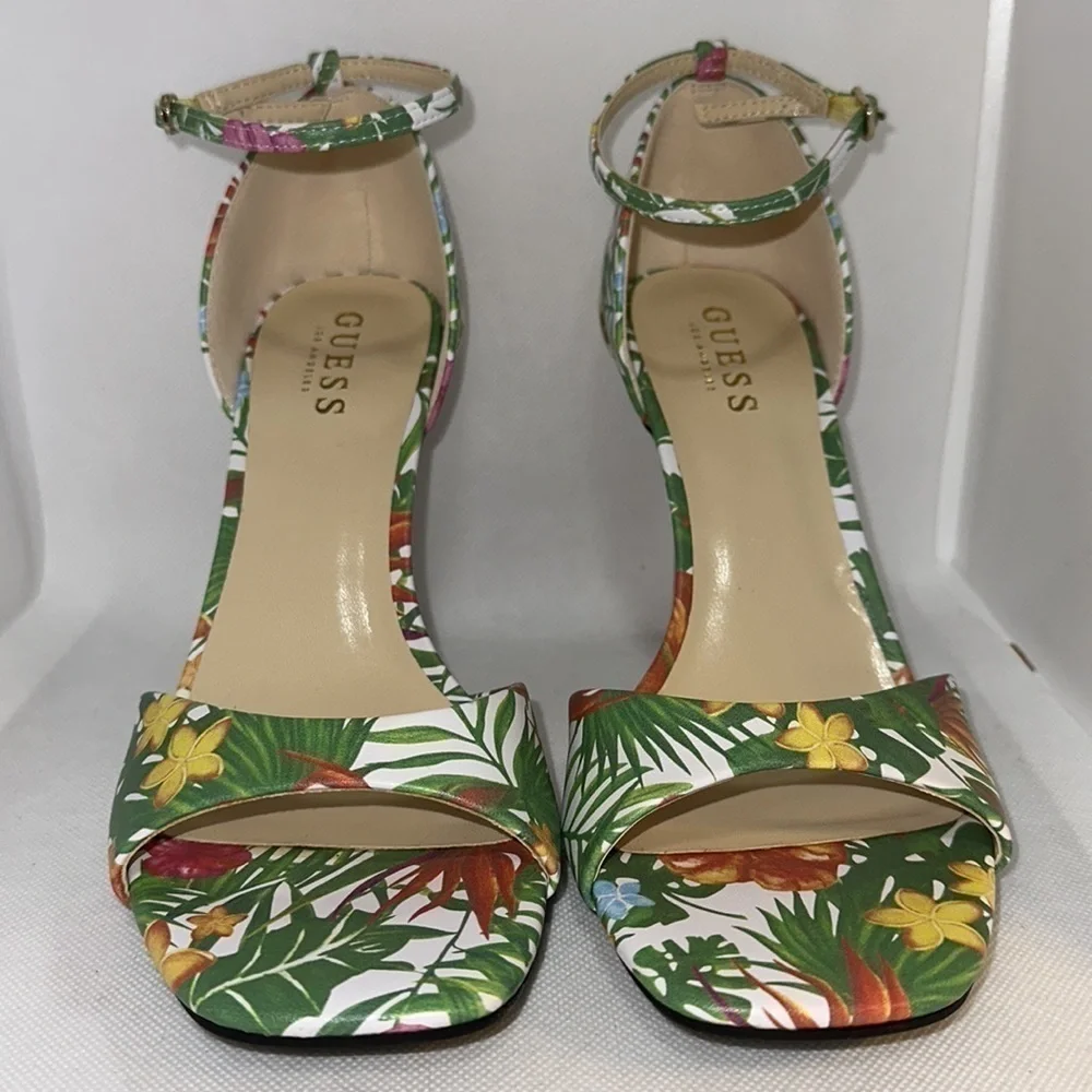 Guess Tropical Print Stiletto Heels with Ankle Strap Size 9.5M - NWOT